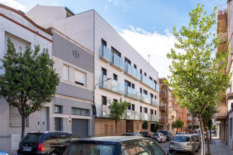 8d8b9-basic-tile-pluri.-bartomeu-amat-terrassa-alta-3-