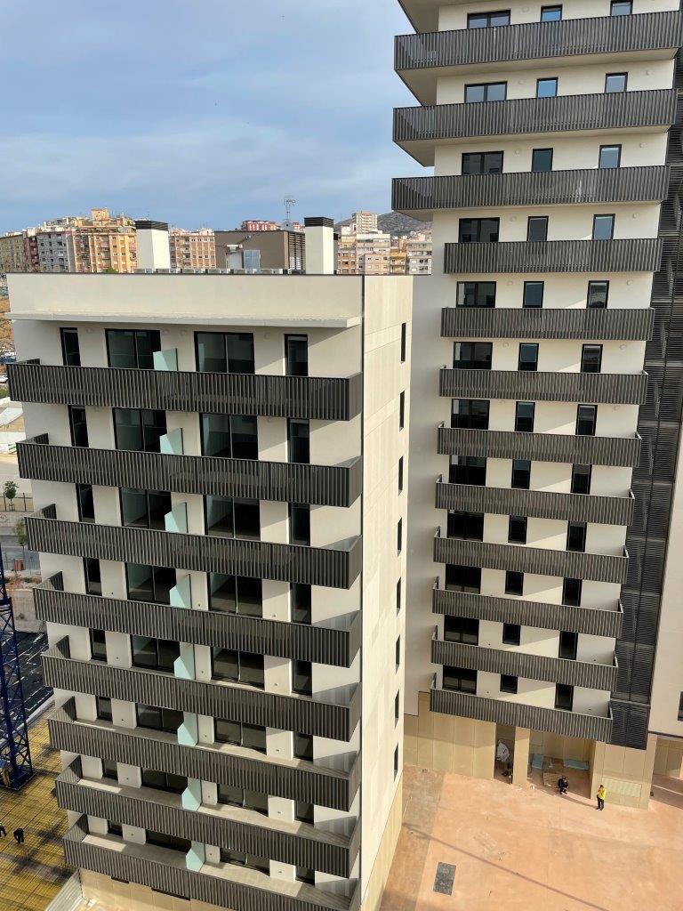 d6e6c-basic-rivet-plurifamiliar-cosme-toda-l-hospitalet-3-