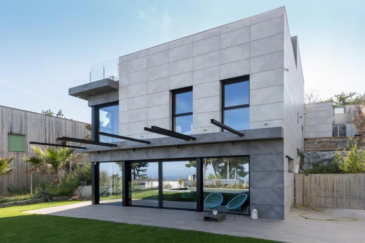 e824e-basic-tile-uni.-ricard-sague-premia-de-dalt-alta-4-